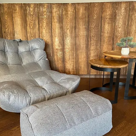 아파트 Brivibas - Stones, Free Privat Parking, Free Wifi, Self Check-in *