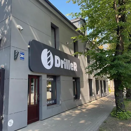 Brivibas - Stones, Free Privat Parking, Free Wifi, Self Check-in Apartment *