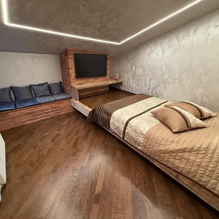 Апартаменти Brivibas - Stones, Free Private Parking, Free Wifi, Self Check-in *