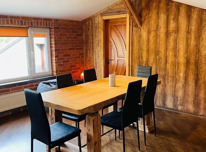 Brivibas - Stones, Free Privat Parking, Free Wifi, Self Check-in Appartement