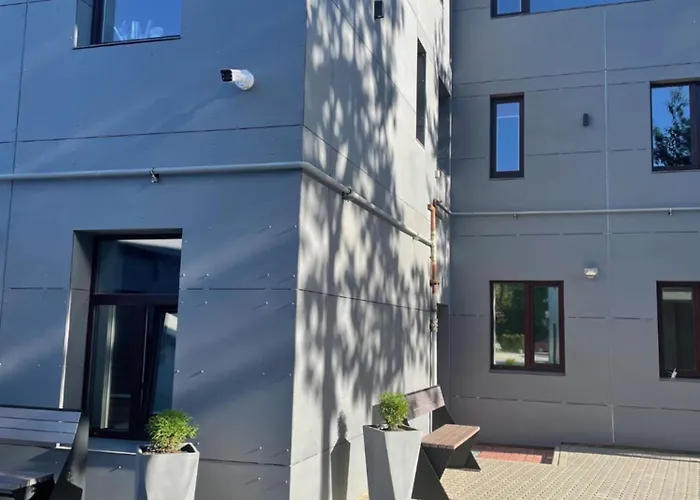 Brivibas - Stones, Free Privat Parking, Free Wifi, Self Check-in Appartement