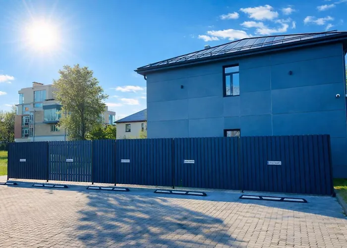 Dzīvoklis Brivibas - Stones, Free Privat Parking, Free Wifi, Self Check-in *