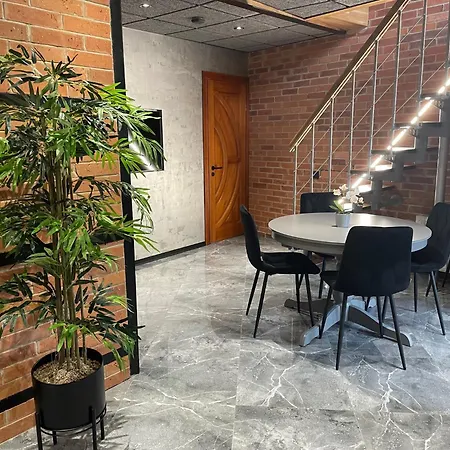 アパート Brivibas - Stones, Free Privat Parking, Free Wifi, Self Check-in