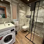 Brivibas - Stones, Free Privat Parking, Free Wifi, Self Check-in * Riga